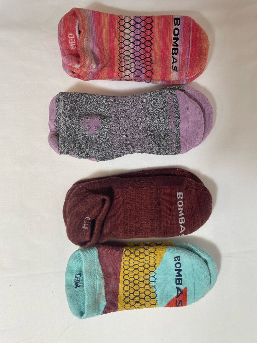 4 BOMBAS Women's Performance Gripper Honeycomb Ankle Socks size M 6-10